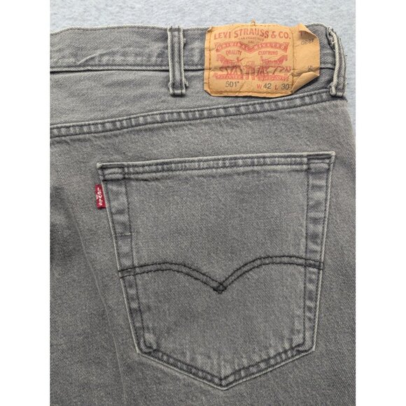 Levis 501 Jeans Mens 42x30 Gray Denim Button Fly Straight Original Fit Red Tab - Picture 9 of 14